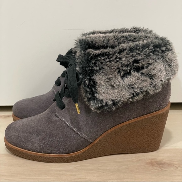 EUC Cole Haan Coralie Waterproof Wedge Bootie. Grey. Faux Fur. Size 6 / 6B - Picture 1 of 15